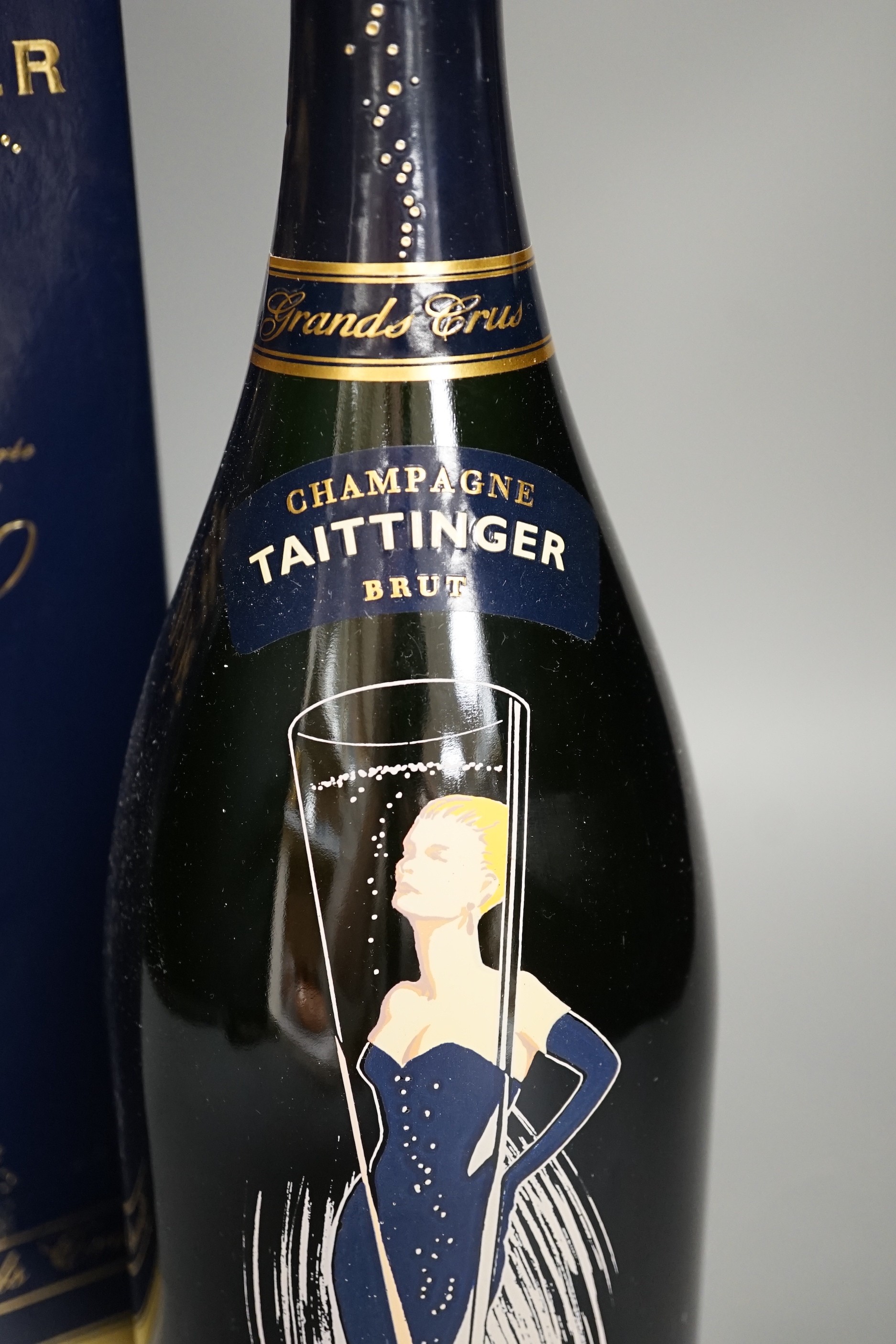 Tattinger 2000, one bottle, boxed